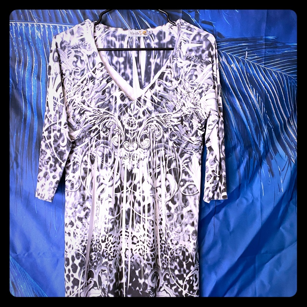 Unity world wear top